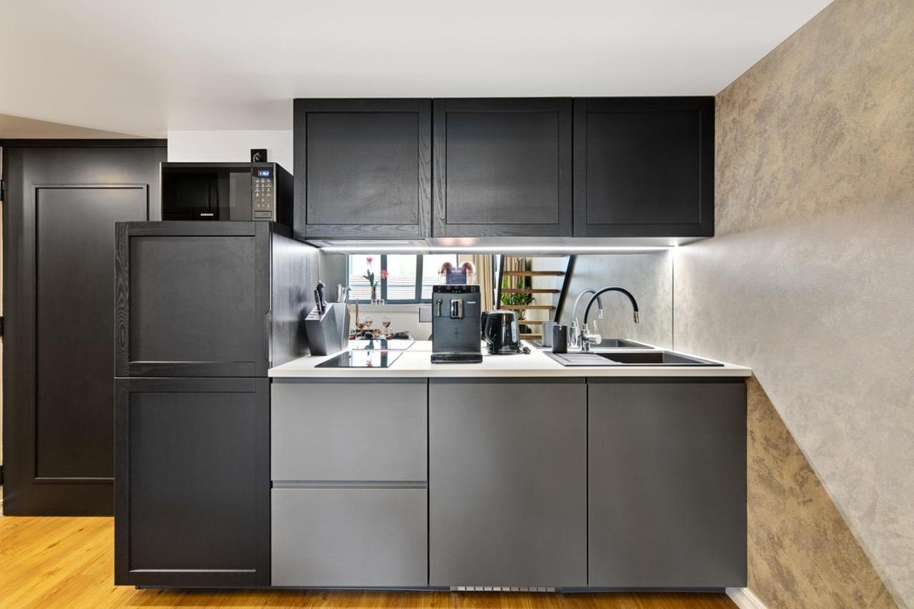 Bob W Duo Lofts Apartment ตาร์ตู ภายนอก รูปภาพ