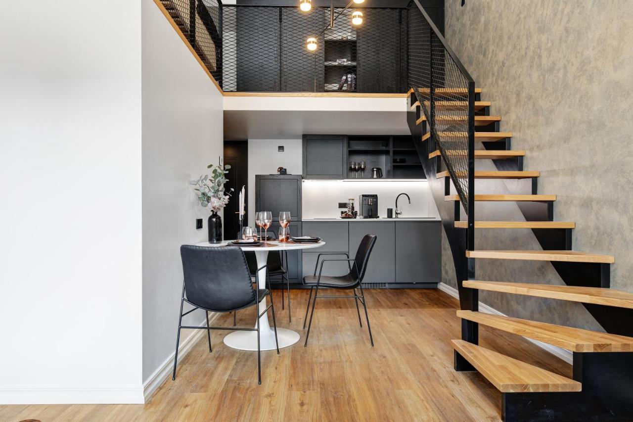 Bob W Duo Lofts Apartment ตาร์ตู ภายนอก รูปภาพ